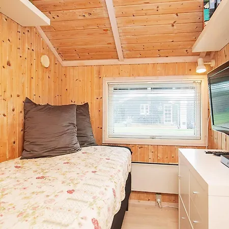 Holiday home 5 Person In *